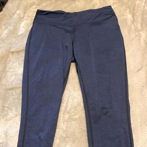 Off brand workout Capri leggings